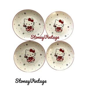 HELLO KITTY Christmas Set of 4 Candy Cane Dress Dinner Plates
